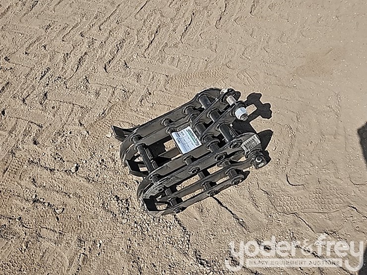 unused-ir-wood-grabber-to-suit-mini-excavator-image-1