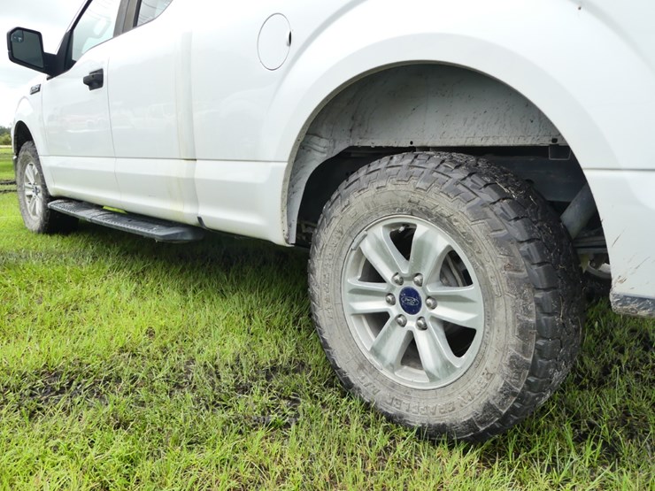 2017-ford-f150-xl-image-7