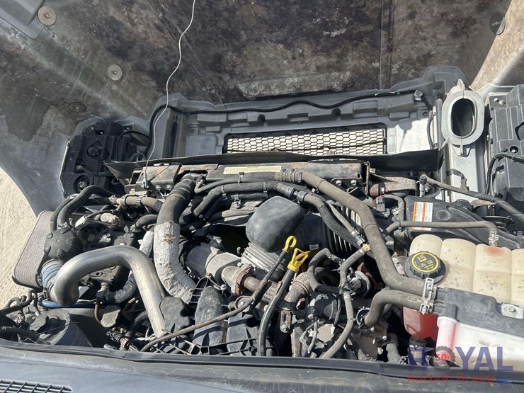2017-ford-f650-image-6