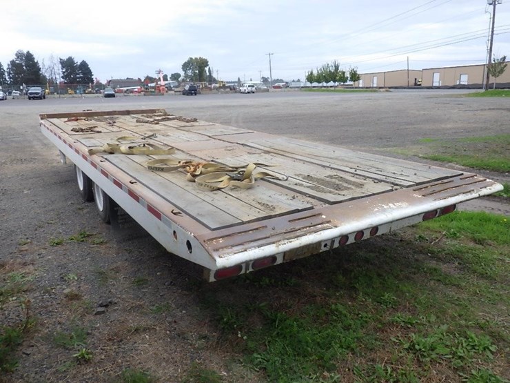 25'-t/a-equipment-trailer-image-5