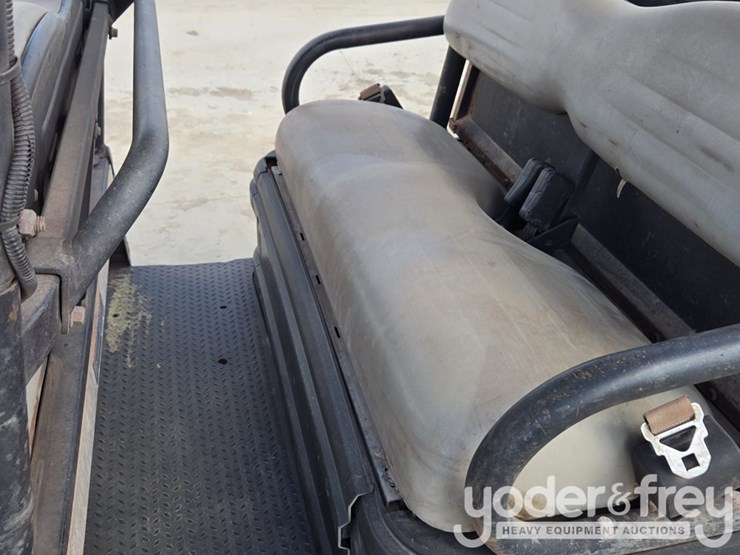 2018-club-car-carryall-1700-image-27