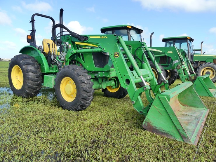 john-deere-5045e-image-1