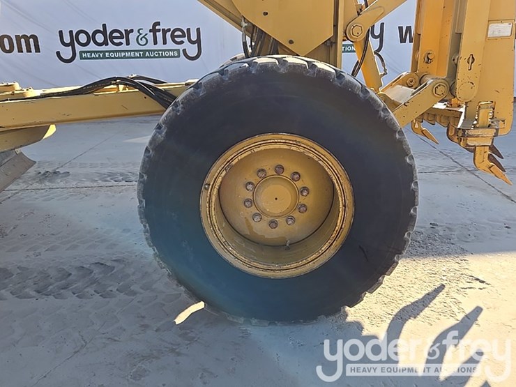 2016-caterpillar-140m3-image-49
