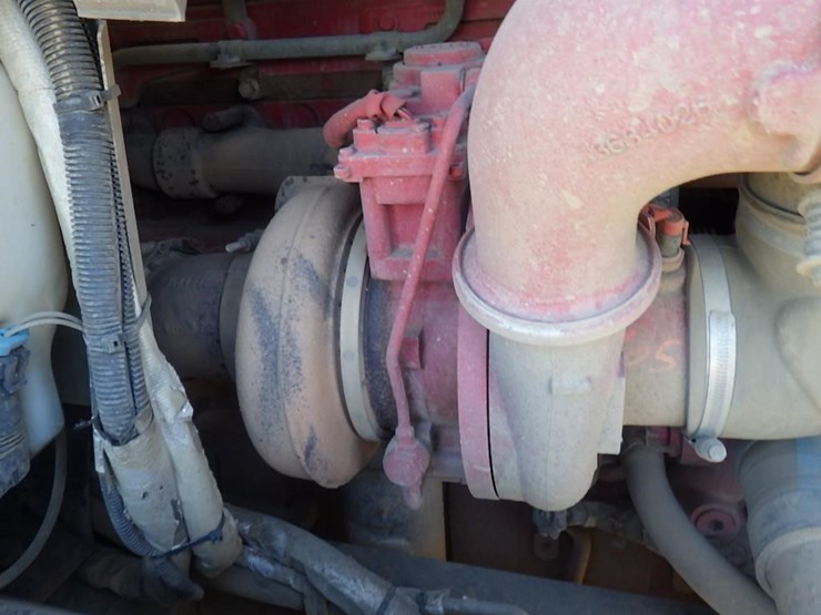 2009-international-5900i-17'-3-axle-dump-truck-image-24