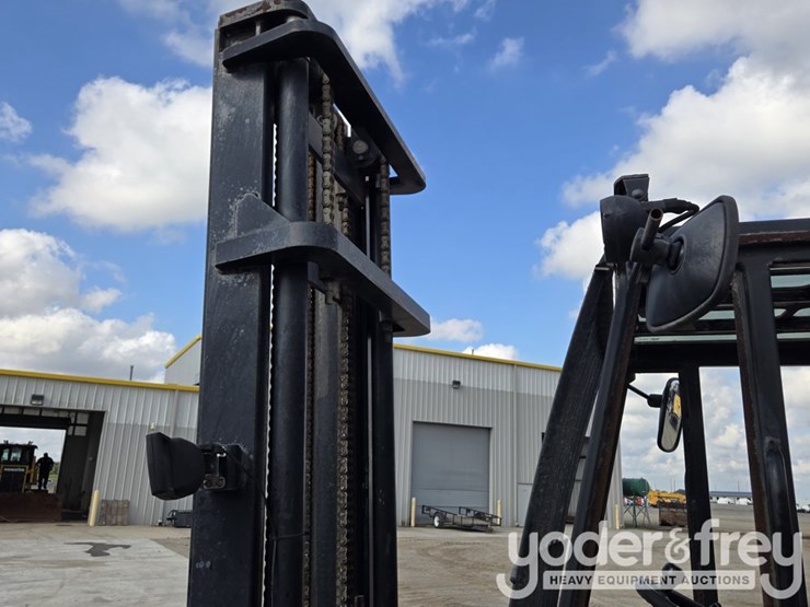 2017-jcb-930-image-28