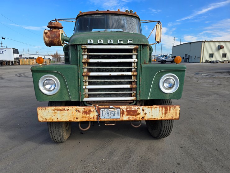 dodge-800-image-34