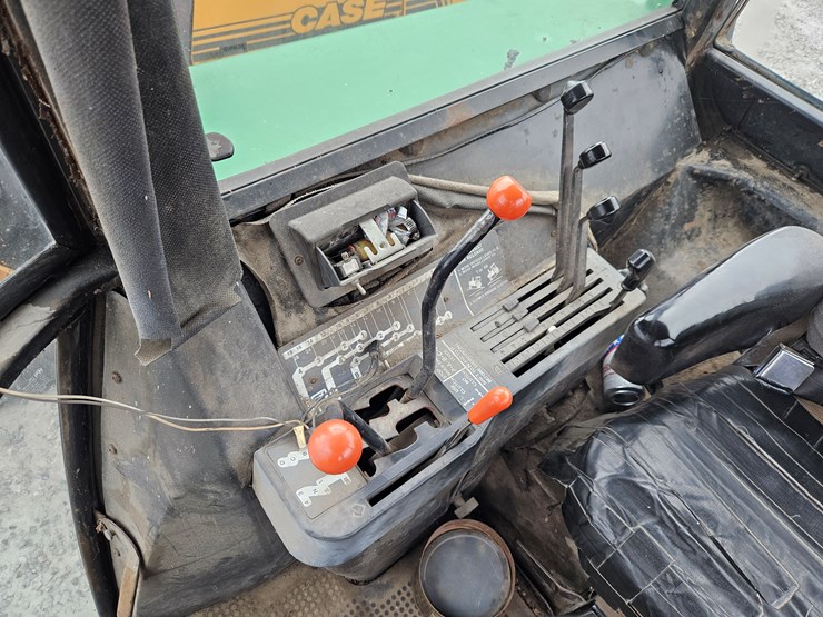 1982-john-deere-4640-image-17