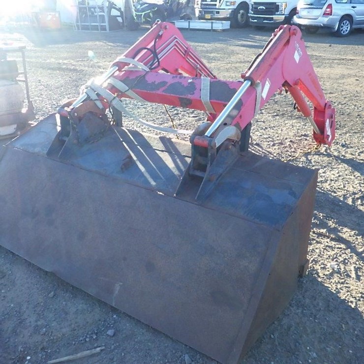 CASE IH L300