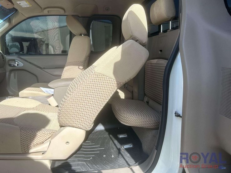 2017-nissan-frontier-image-9