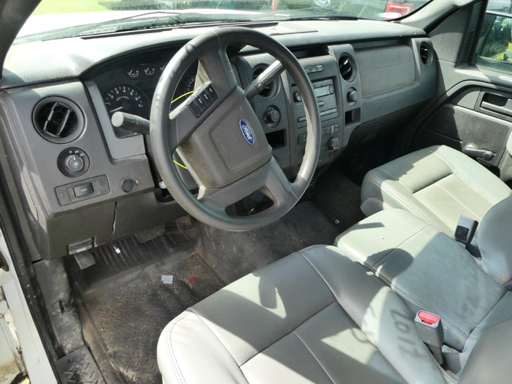 2012-ford-f150-xl-image-9