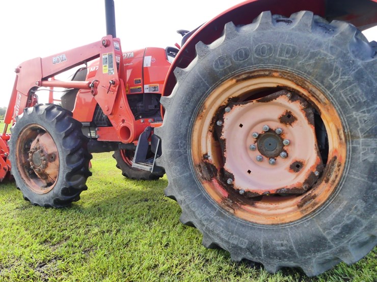 2019-kubota-m7060-image-7