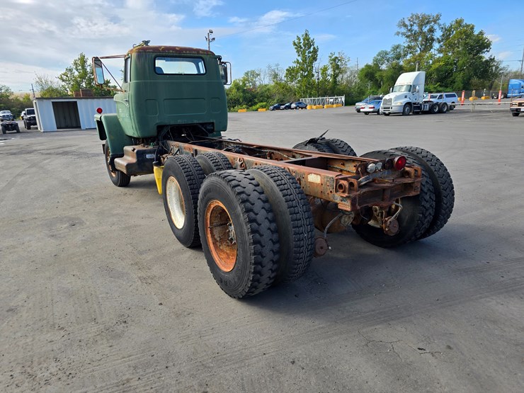 dodge-800-image-13