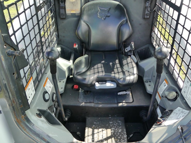 2021-bobcat-s740-image-12