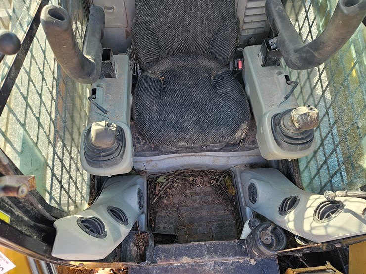2008-caterpillar-256c-image-9