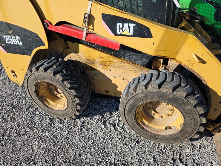 2008-caterpillar-256c-image-14