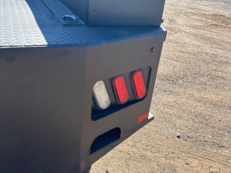 2019-chevrolet-silverado-3500hd-image-19