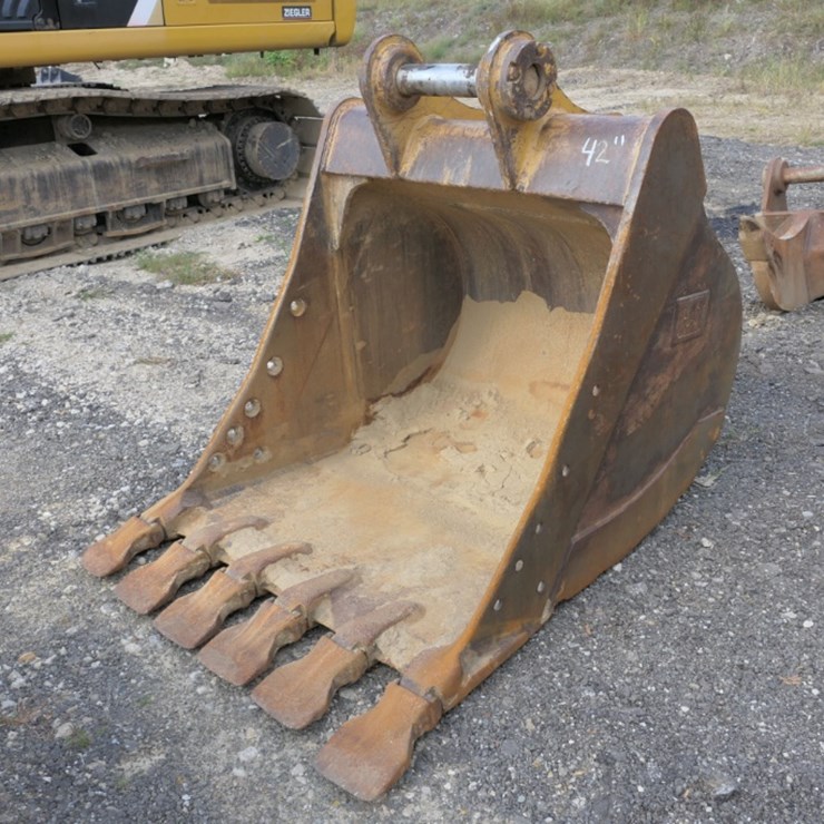 CATERPILLAR 320D