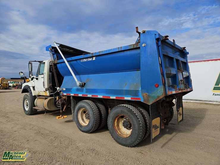 2012-international-workstar-7600-image-3