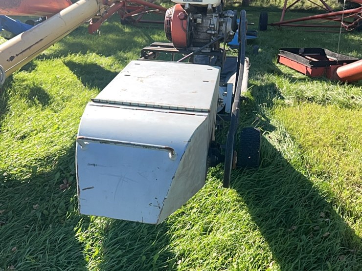 convey-all-jumpauger-conveyor-with-good-honda-5-1/2-hp-model-gx160-engine,-good-unit,-works-fine-image-4