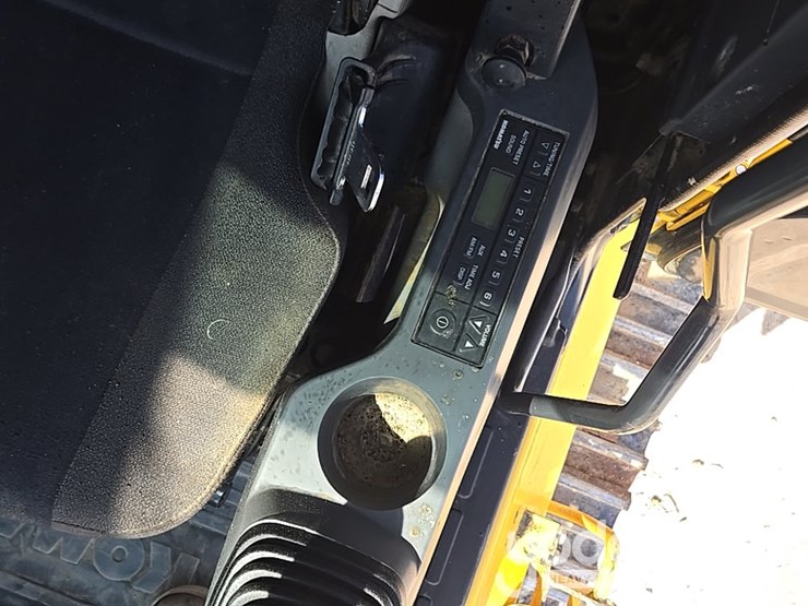 2022-komatsu-pc490-lc-11-image-66