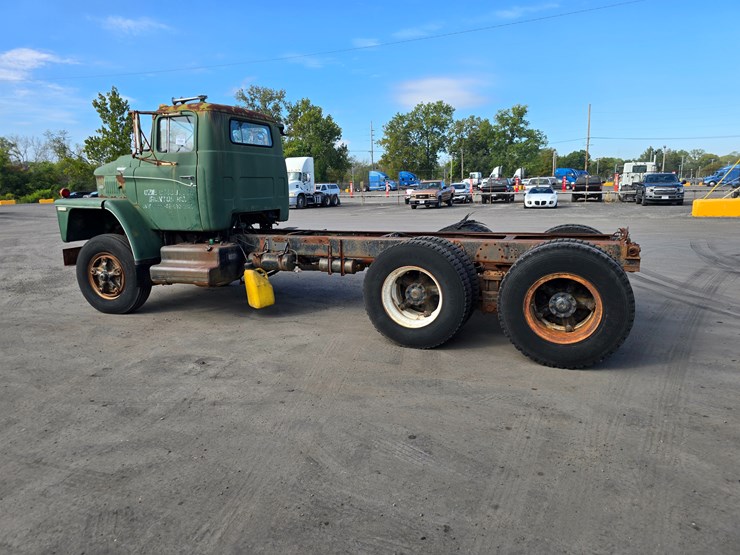 dodge-800-image-9
