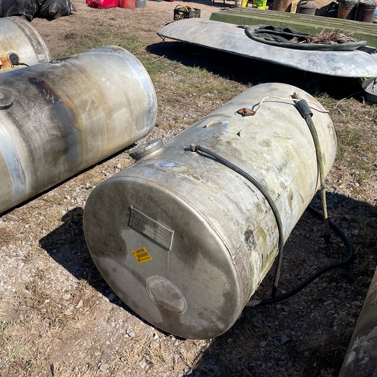 #2010 • ~100 Gallon Aluminum Fuel Tank Inv# 29959