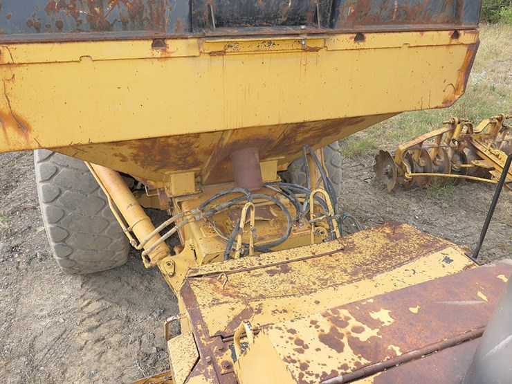 1994-caterpillar-d400d-image-30