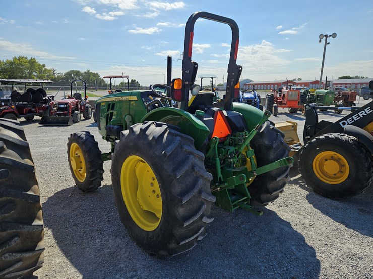 john-deere-5065e-image-9