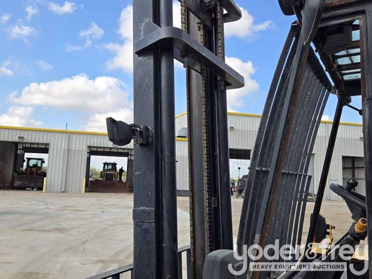 2017-jcb-930-image-27