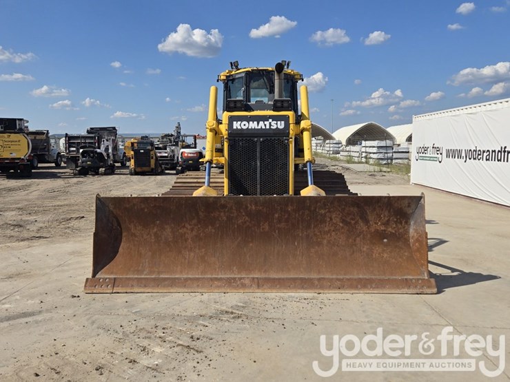 2022-komatsu-d65px-18-image-8