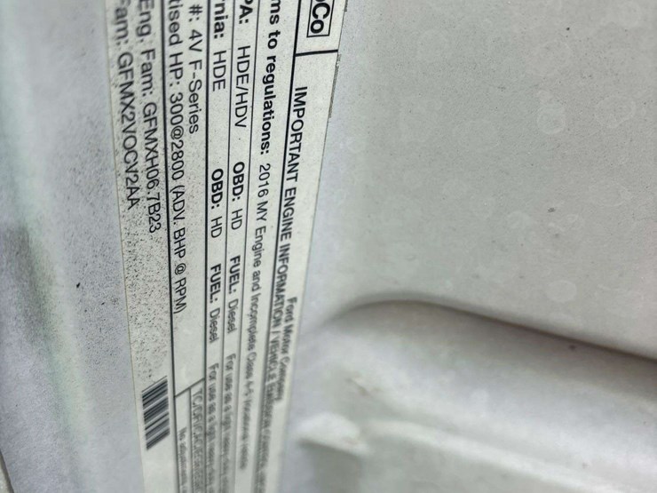 2016-ford-f550-image-16