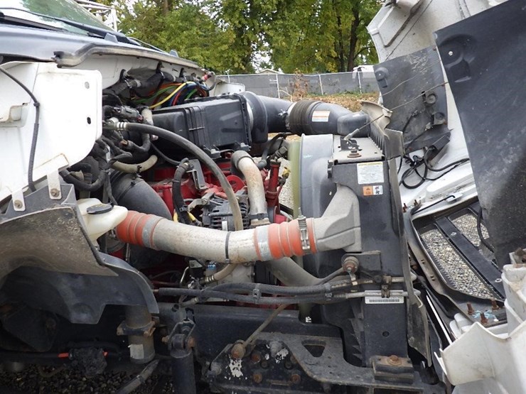 ford-f750-image-19