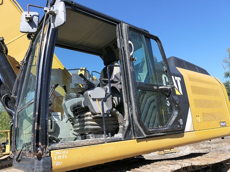 2013-caterpillar-336e-image-38