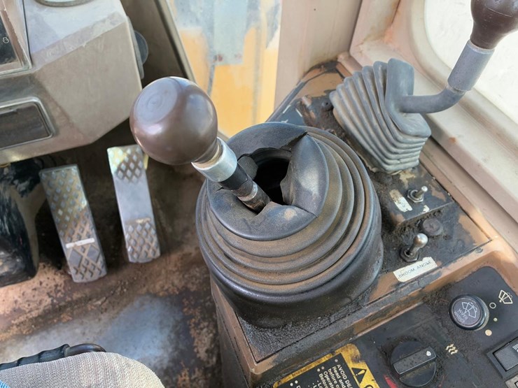 deere-544g-image-28