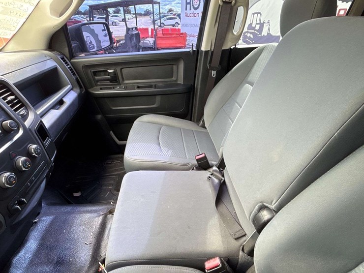 2019-dodge-ram-1500-image-19