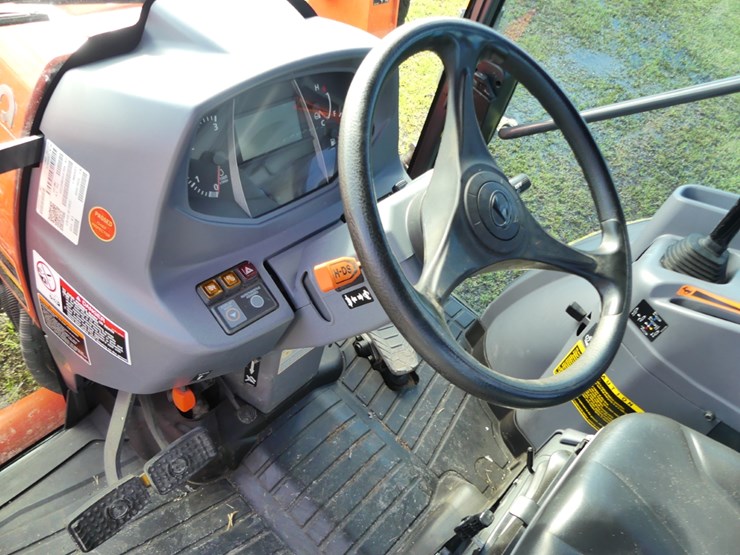 2022-kubota-l6060-image-15