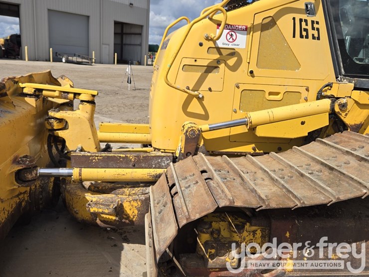 2018-komatsu-d61pxi-24-image-23