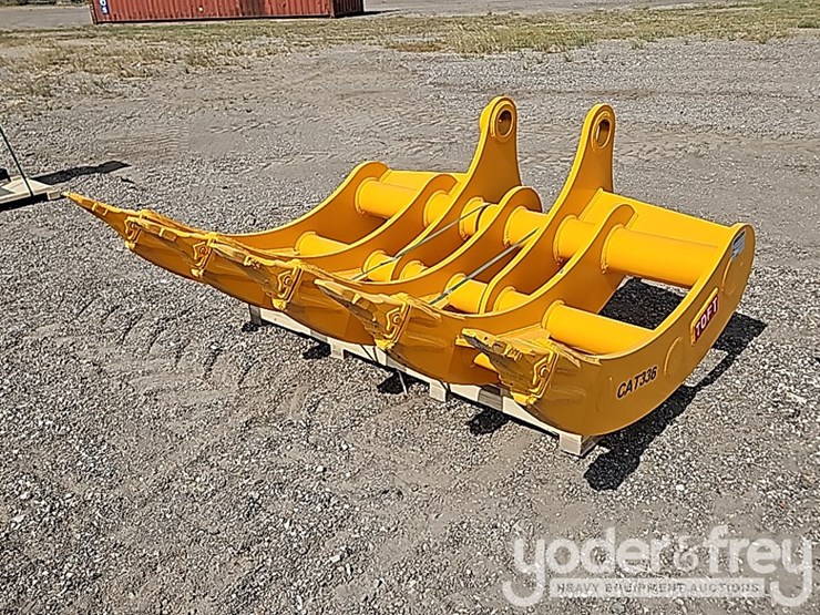 2025-caterpillar-336-image-1