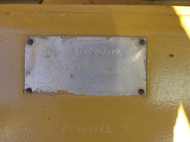 1987-caterpillar-235b-image-39