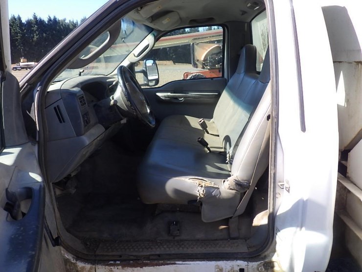 2003-ford-f450-image-16