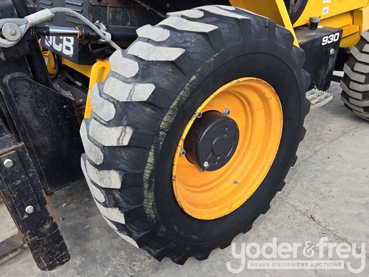 2017-jcb-930-image-13