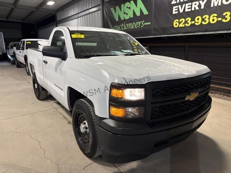 2014-chevrolet-silverado-1500-image-2
