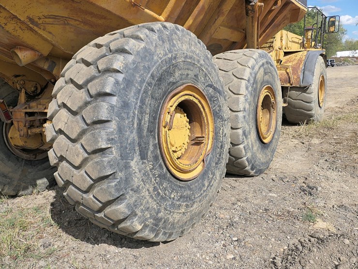 1994-caterpillar-d400d-image-19