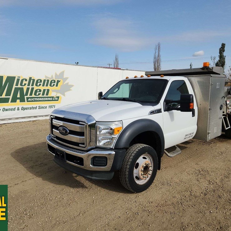 2012 FORD F550