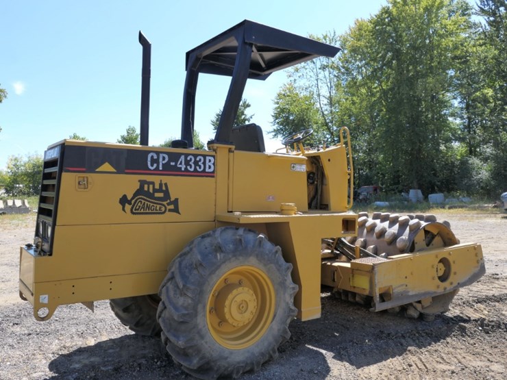 1994-caterpillar-cp-433b-image-5