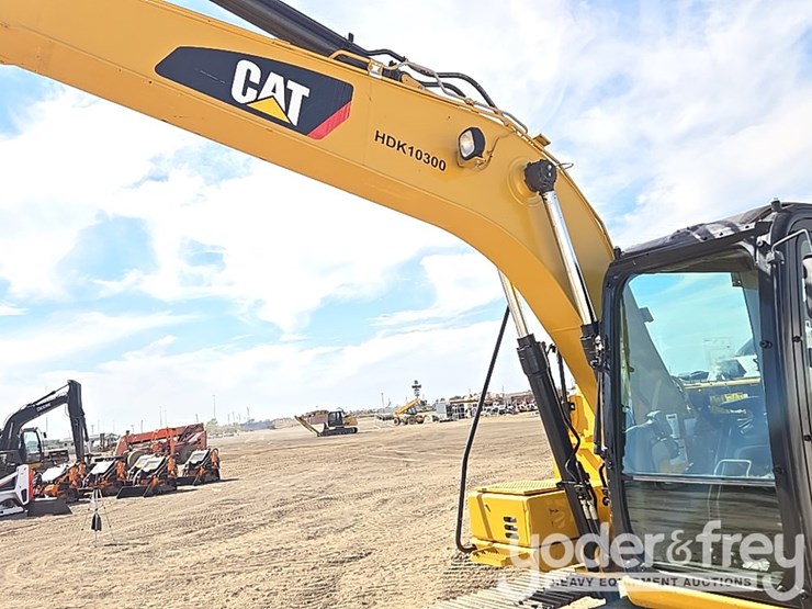 2018-caterpillar-313fl-image-36