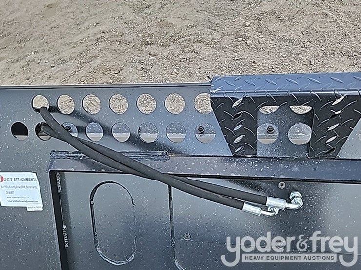 unused-jct-84"-4-in-1-combination-bucket-to-suit-skidsteer-image-11