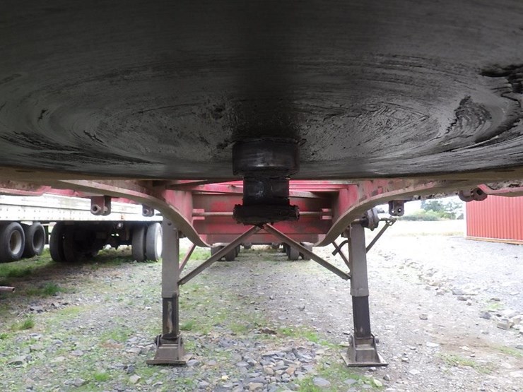 52'-4-axle-flatbed-trailer-image-9