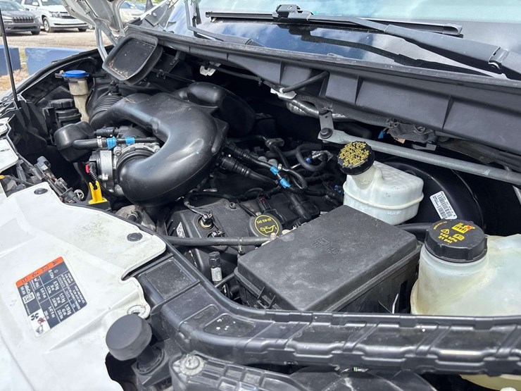 2015-ford-transit-image-5