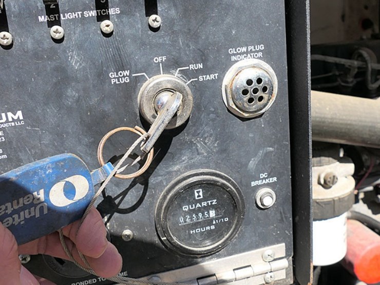 magnum-3060-light-plant,-sn:1304650,-diesel,-4-light,-6kw/-240v-image-9
